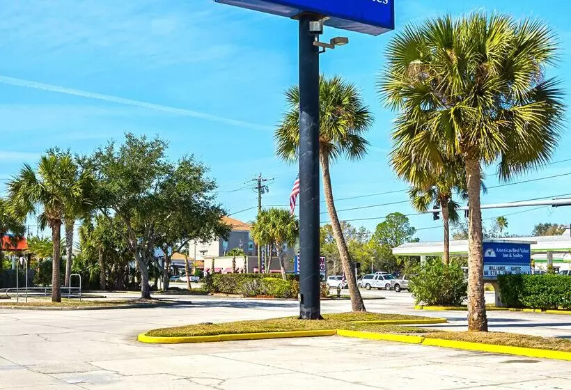 ホテル Americas Best Value Inn & Suites Melbourne