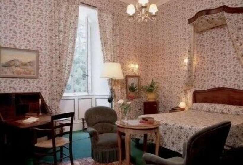 فندق Chateau D Ayres   Hôtel & Spa