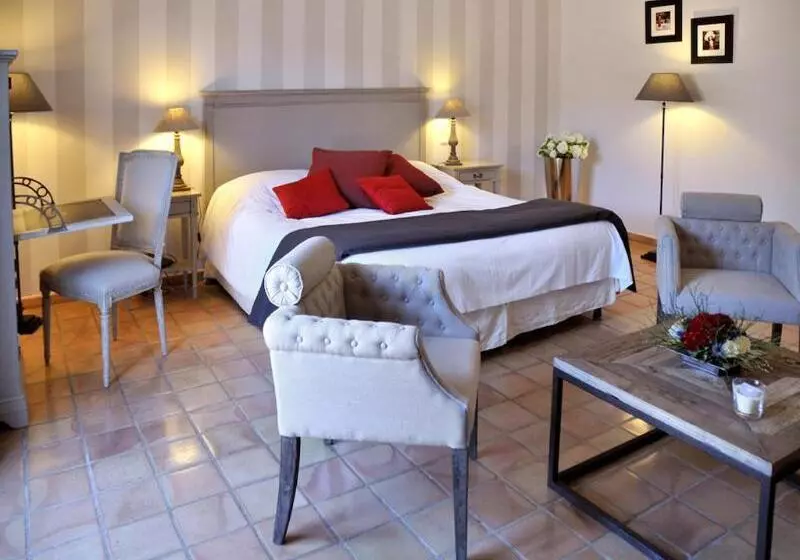 Отель Chateau De Berne