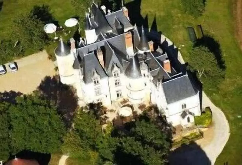 Отель Domaine De Brou