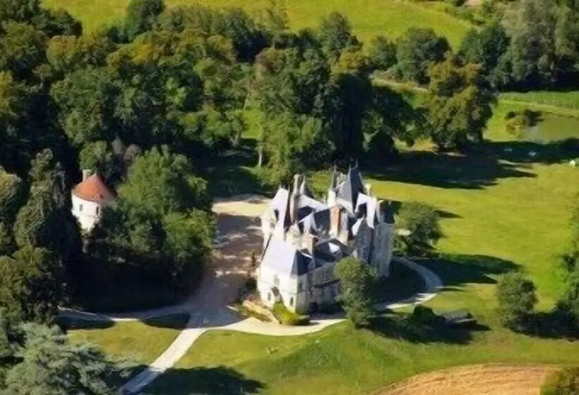 Отель Domaine De Brou