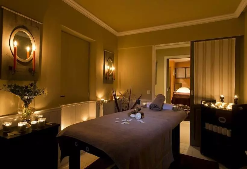 Отель Chateau De Courban And Spa Nuxe