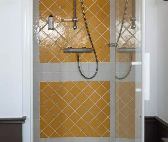 Отель Chateau De Courban And Spa Nuxe