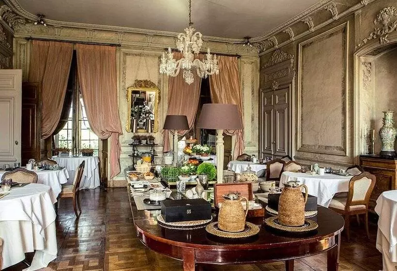 Отель Chateau Des Briottieres