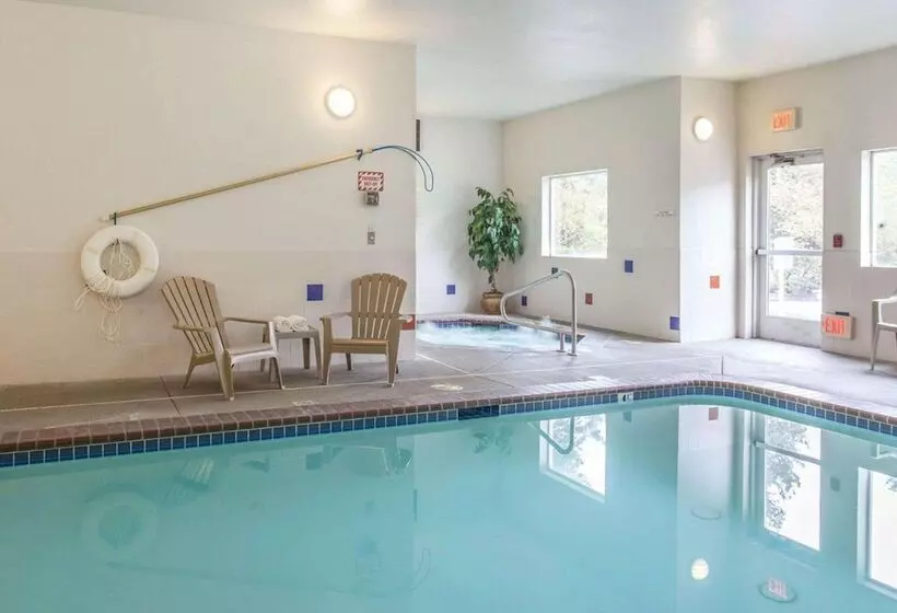 هتل Holiday Inn Express & Suites Tumwater – Olympia By Ihg