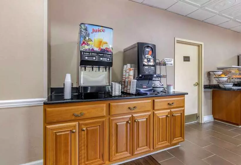 호텔 Comfort Inn & Suites Statesboro University Area