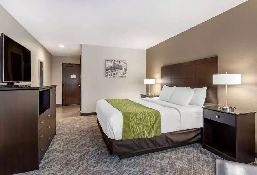 호텔 Comfort Inn & Suites Tualatin  Lake Oswego South