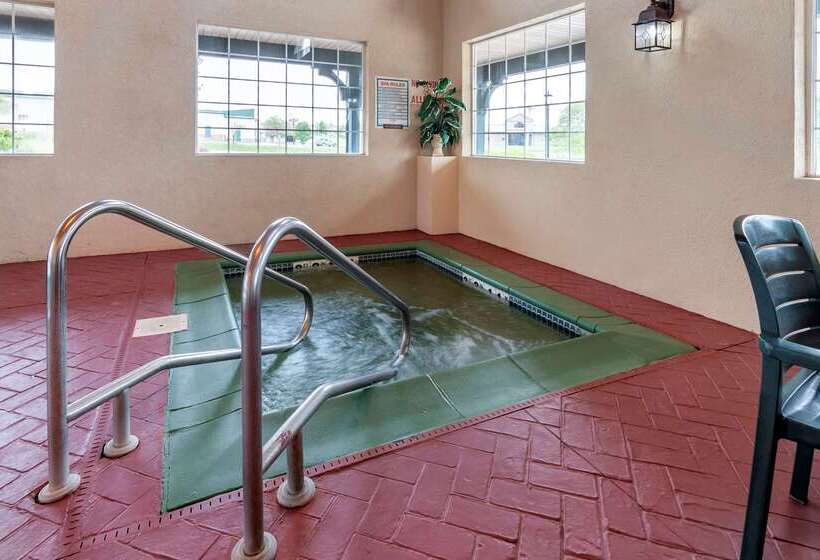 فندق Comfort Inn Warrensburg Station