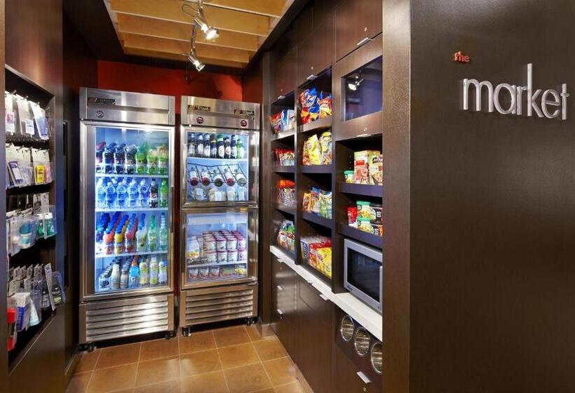 هتل Country Inn & Suites By Radisson, Convention Center