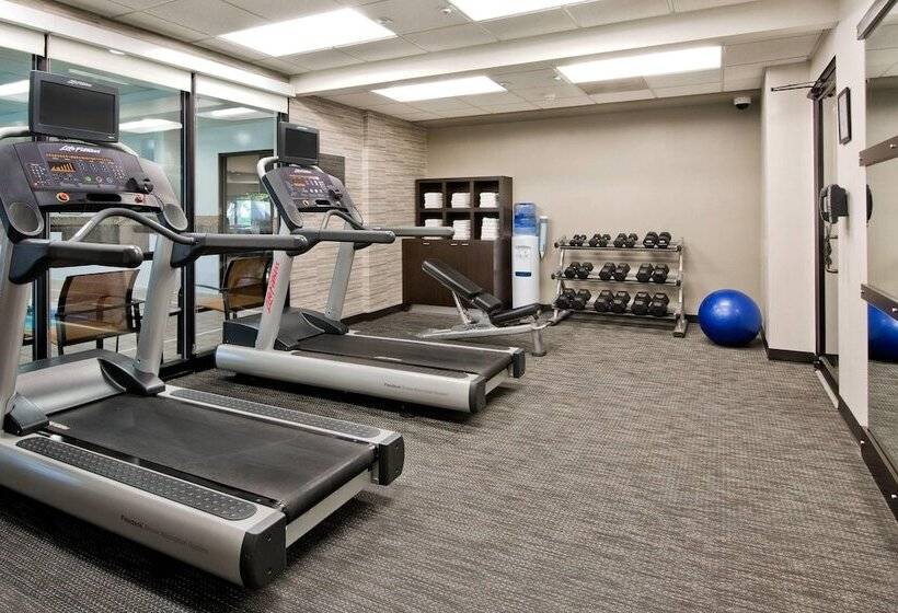 فندق Courtyard By Marriott Charlotte Ballantyne