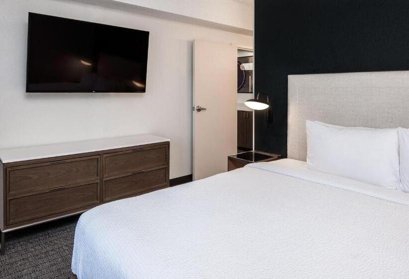 فندق Courtyard By Marriott Charlotte Ballantyne