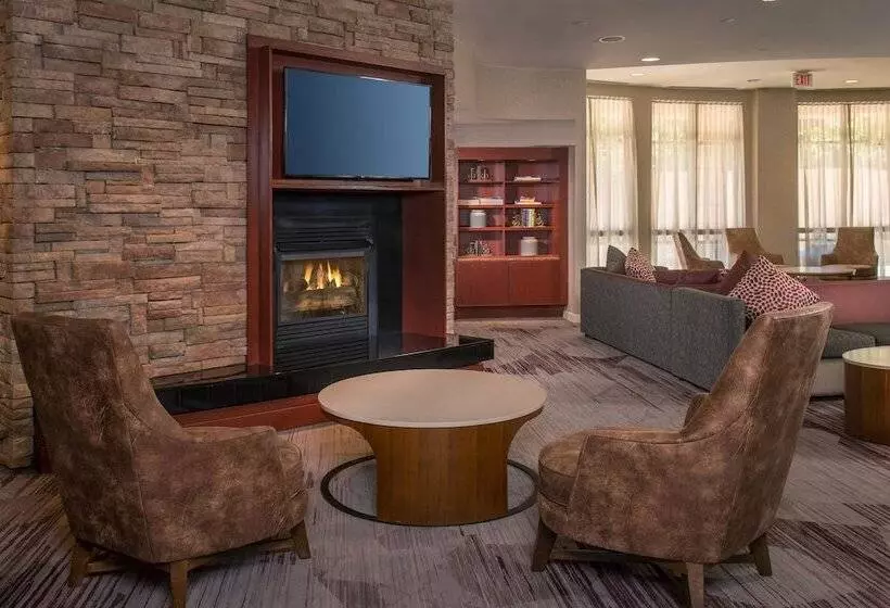 هتل Courtyard Fort Meade Bwi Business District