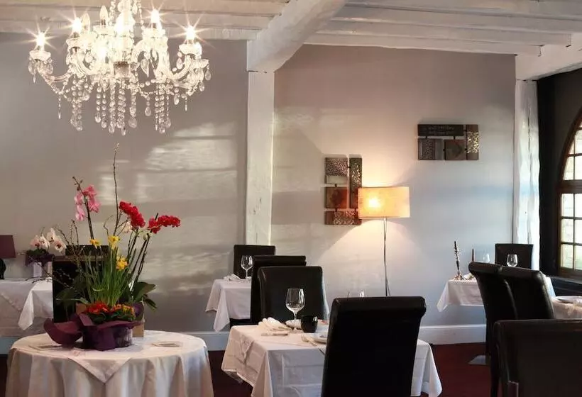 Отель De Lorraine