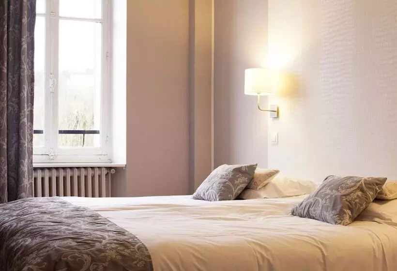 Отель De Lorraine