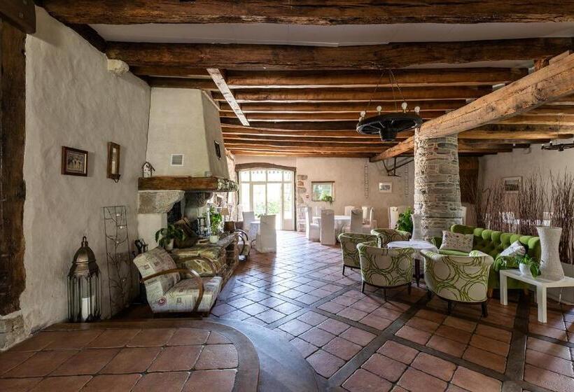 فندق Domaine De Bassilour