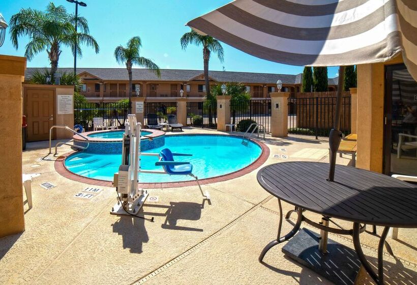 酒店 Econo Lodge Inn & Suites Corpus Christi