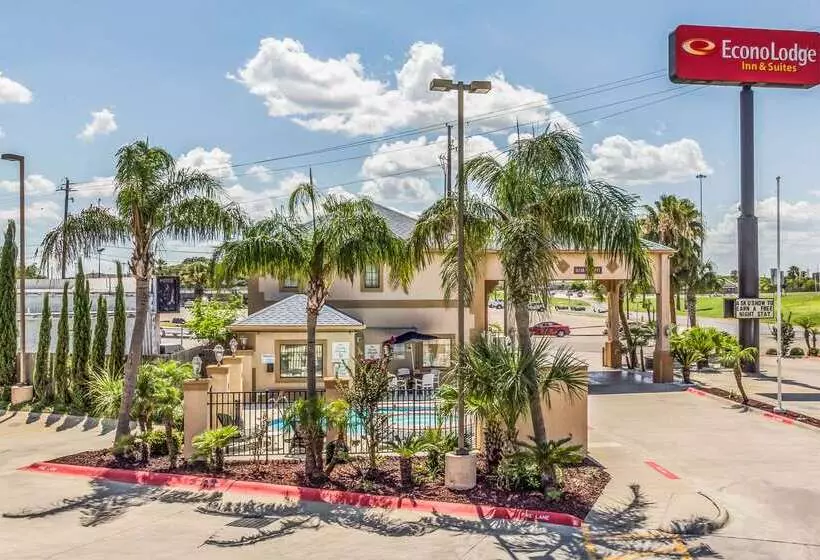 Отель Econo Lodge Inn & Suites Corpus Christi