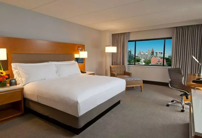 Отель Hilton Albany