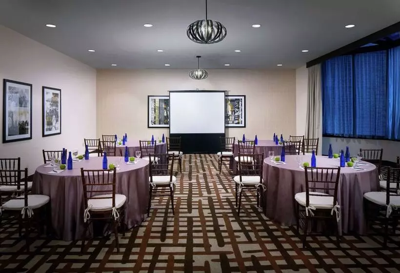 Hotelli Hilton Albany