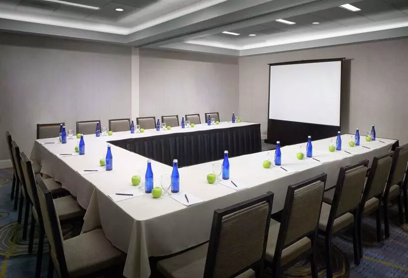 Hotelli Hilton Albany