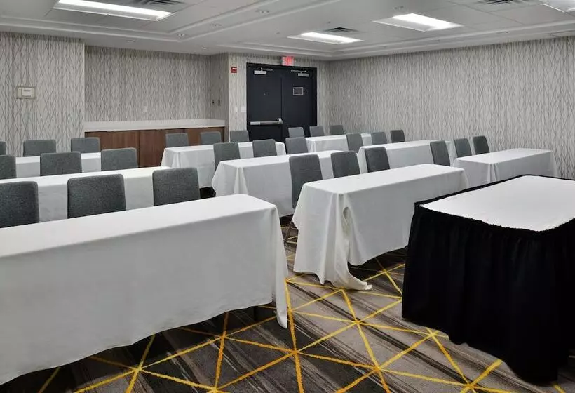 Holiday Inn Hotel & Suites Overland Park   Convention Center By Ihg