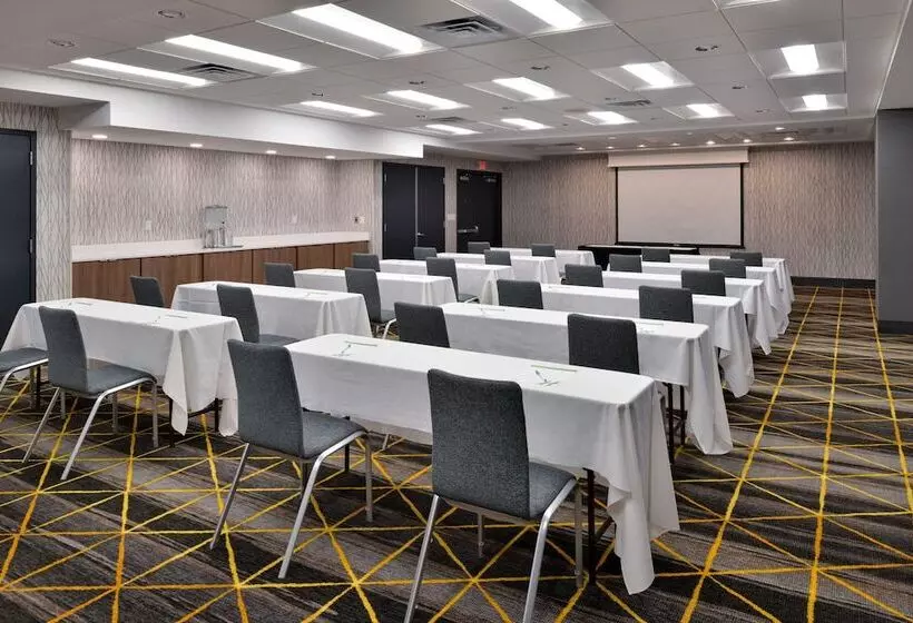 Holiday Inn Hotel & Suites Overland Park   Convention Center By Ihg