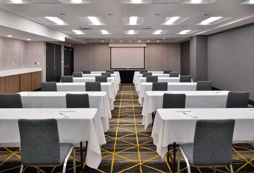 Holiday Inn Hotel & Suites Overland Park   Convention Center By Ihg