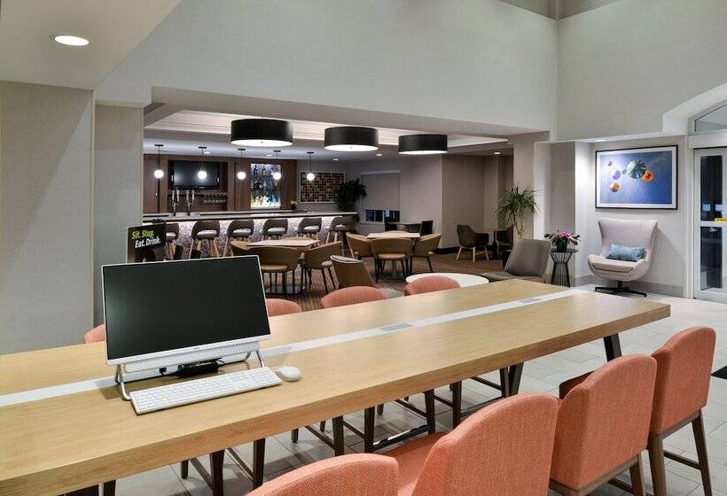 Holiday Inn Hotel & Suites Overland Park Convention Center By Ihg