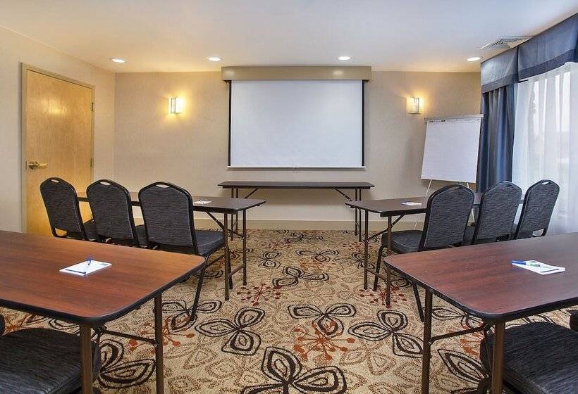 فندق Holiday Inn Express Berea, An Ihg