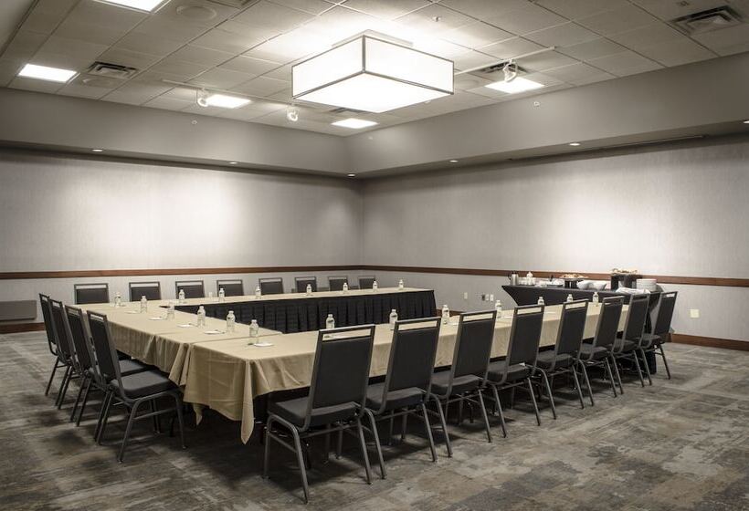 فندق Holiday Inn Fargo, An Ihg