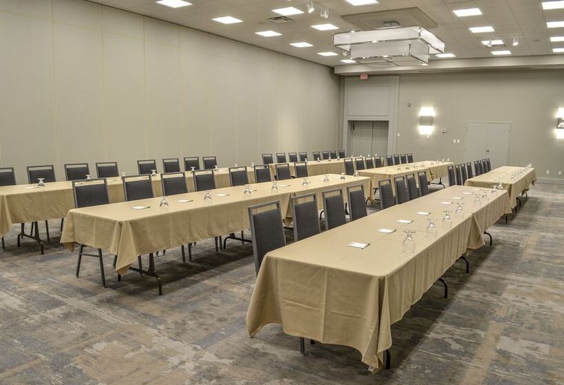 فندق Holiday Inn Fargo, An Ihg