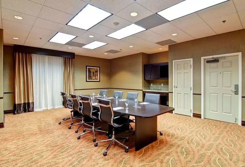Hotelli Homewood Suites By Hilton Houston Kingwood Parc Airport Area