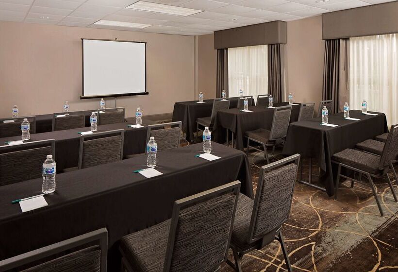 Отель Homewood Suites By Hilton Orlandomaitland