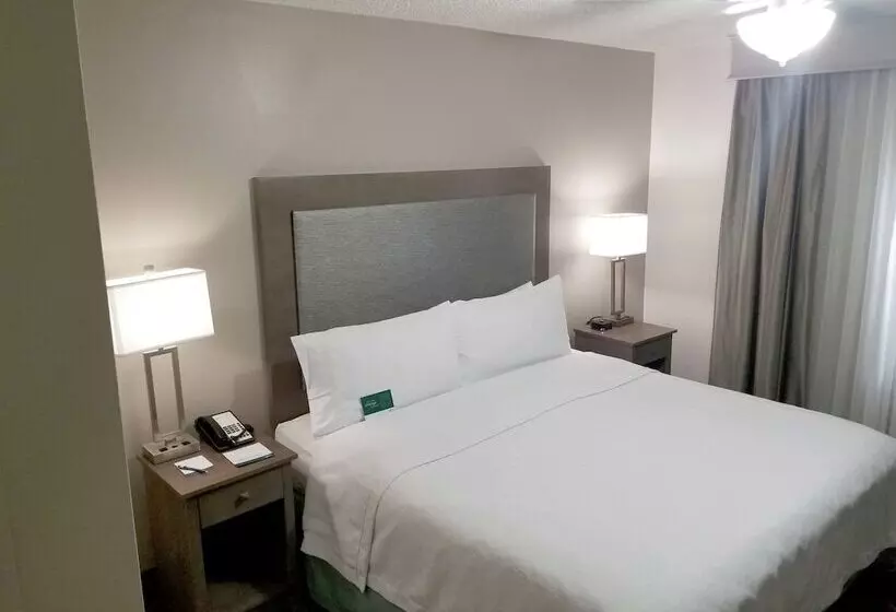 هتل Homewood Suites By Hilton Orlandomaitland