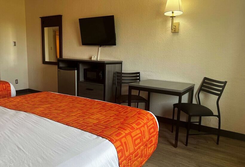 هتل Howard Johnson By Wyndham Galveston