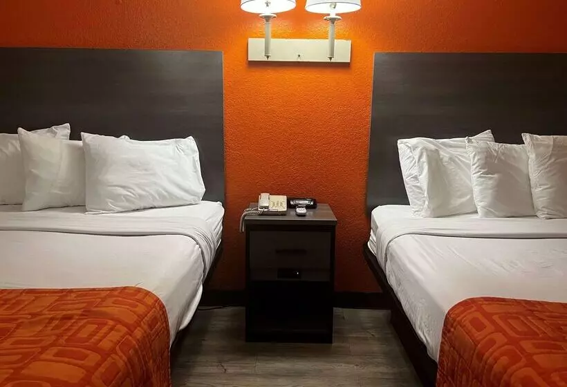 Отель Howard Johnson By Wyndham Galveston