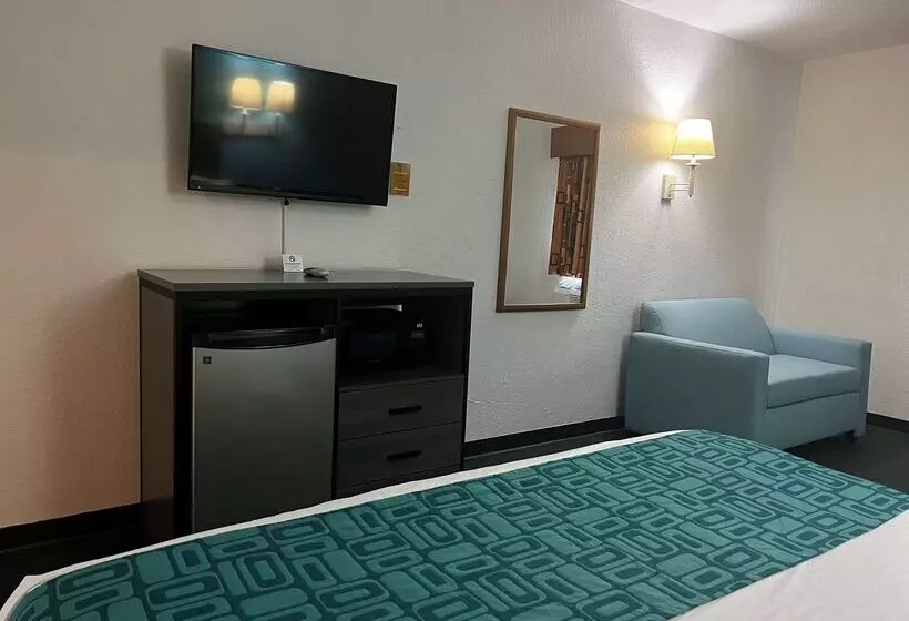 Отель Howard Johnson By Wyndham Galveston