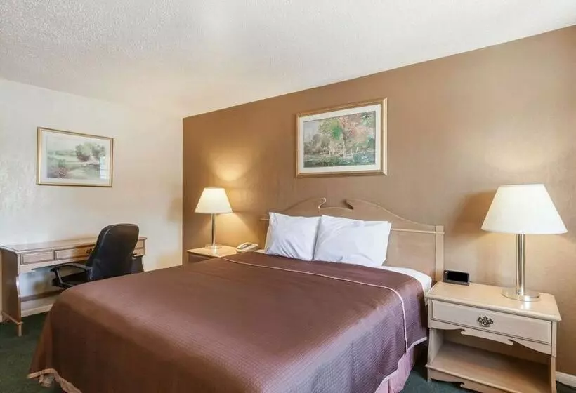 酒店 Howard Johnson By Wyndham Bakersfield