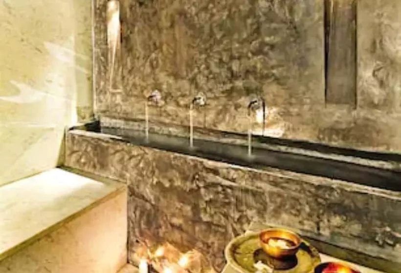 ホテル L Hôtel Particulier