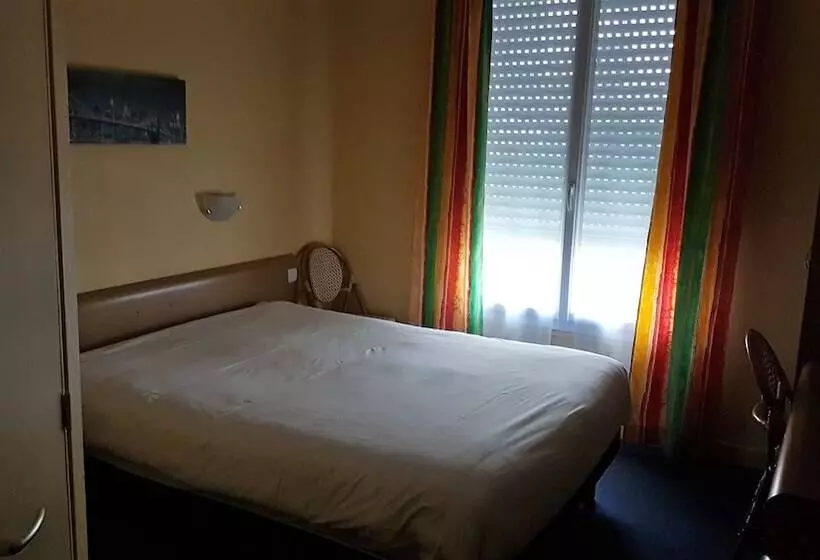 Отель Le Bretagne