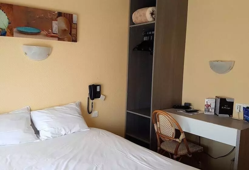 Отель Le Bretagne