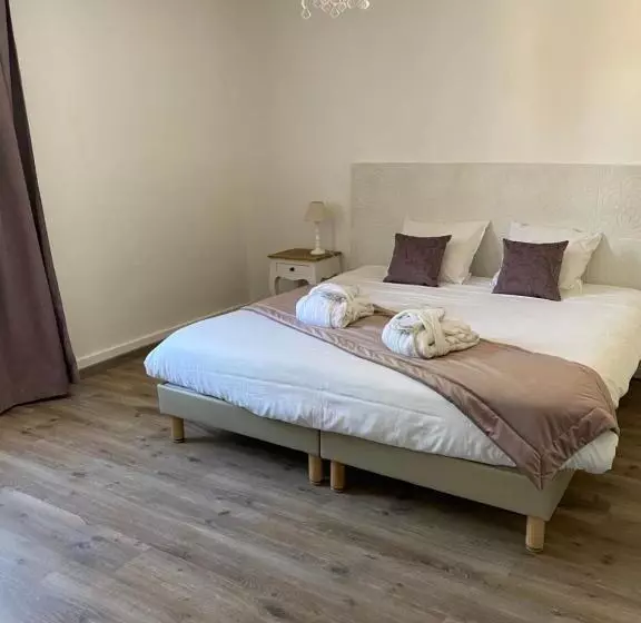 Отель Le Moulin Du Landion Hôtel Et Spa