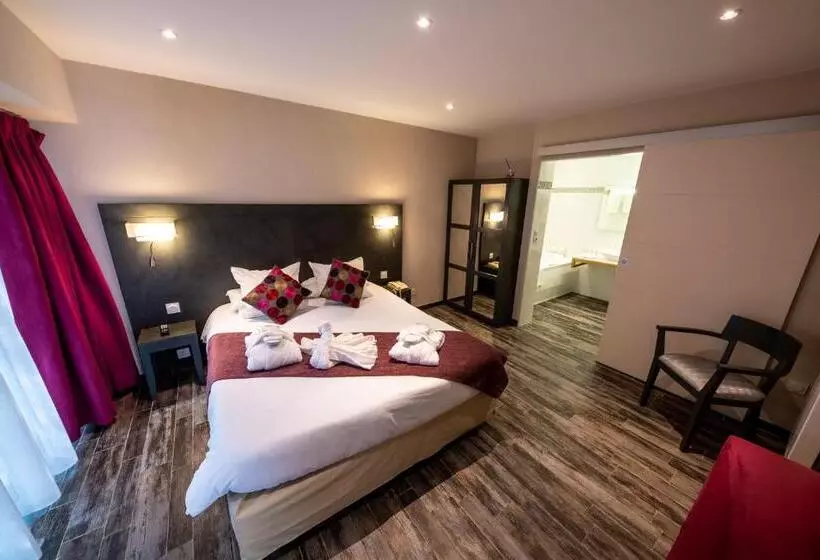 Отель Le Moulin Du Landion Hôtel Et Spa