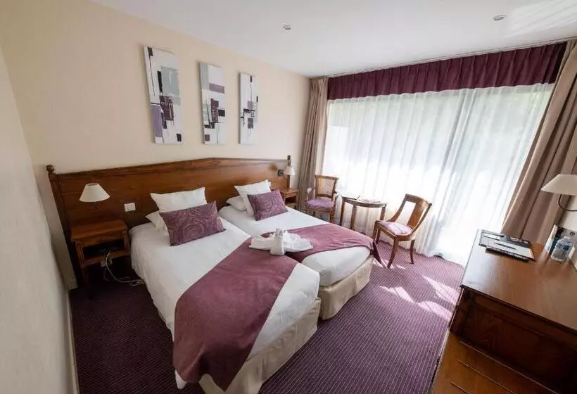 Отель Le Moulin Du Landion Hôtel Et Spa