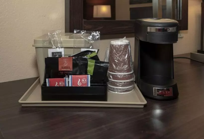 فندق Red Roof Inn Valdosta  University