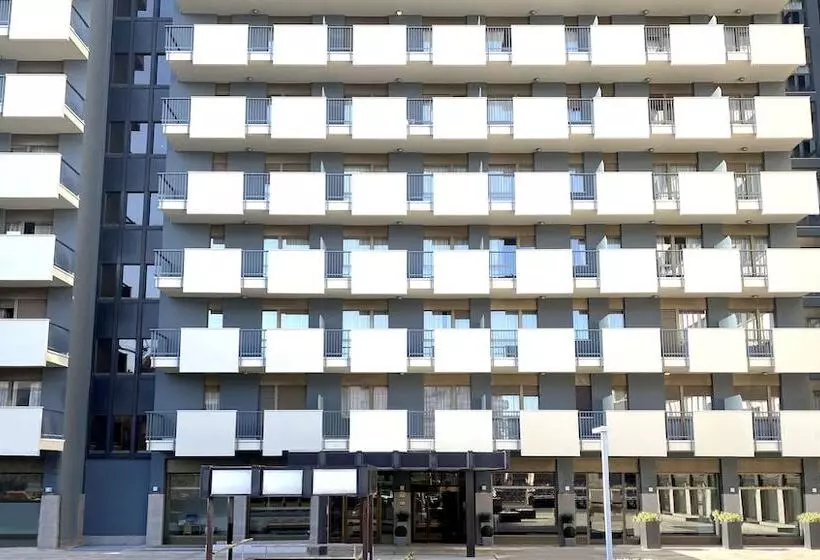 UNA HOTELS Hotel & Residence Contessa Jolanda Milano