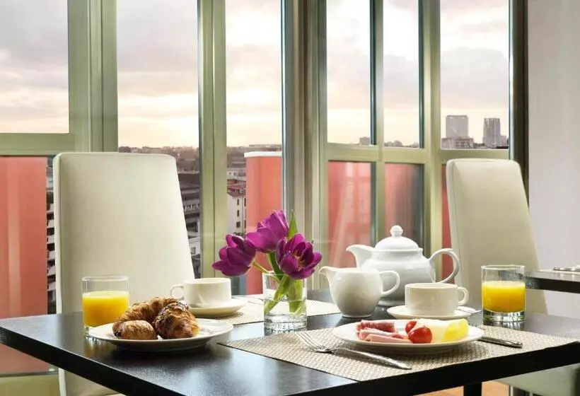 UNA HOTELS Hotel & Residence Contessa Jolanda Milano