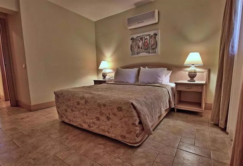 Dalyan Resort