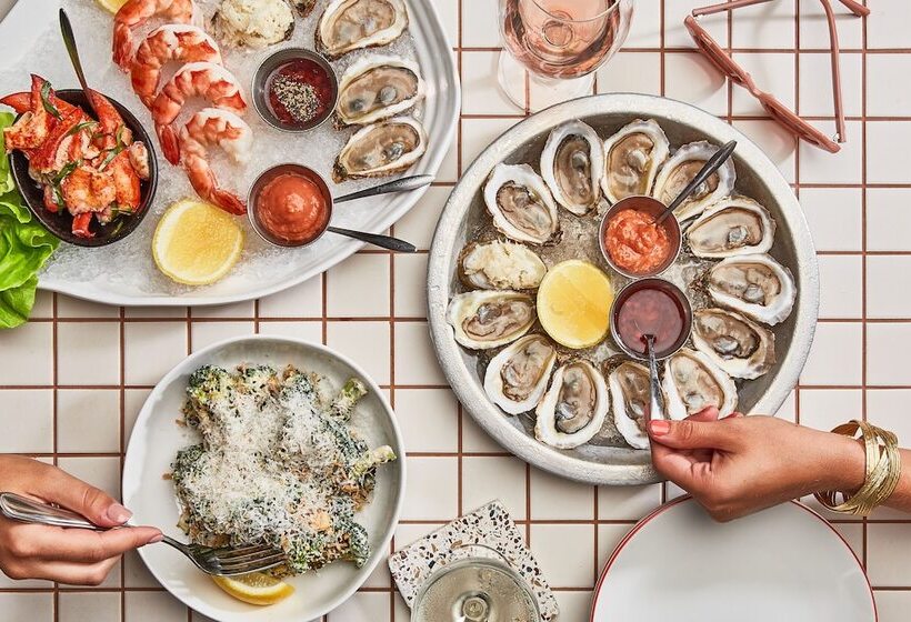 The June Motel, Sauble Beach