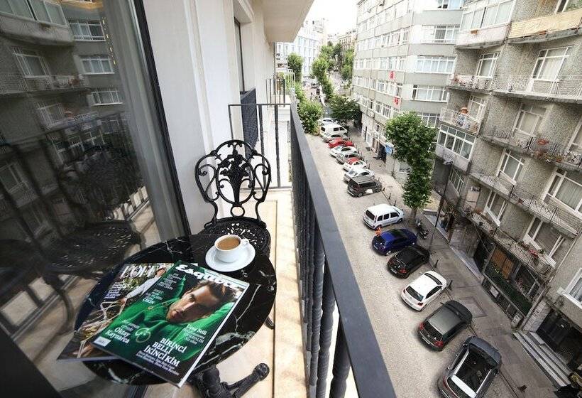 Great Fortune Design Hotel & Spa